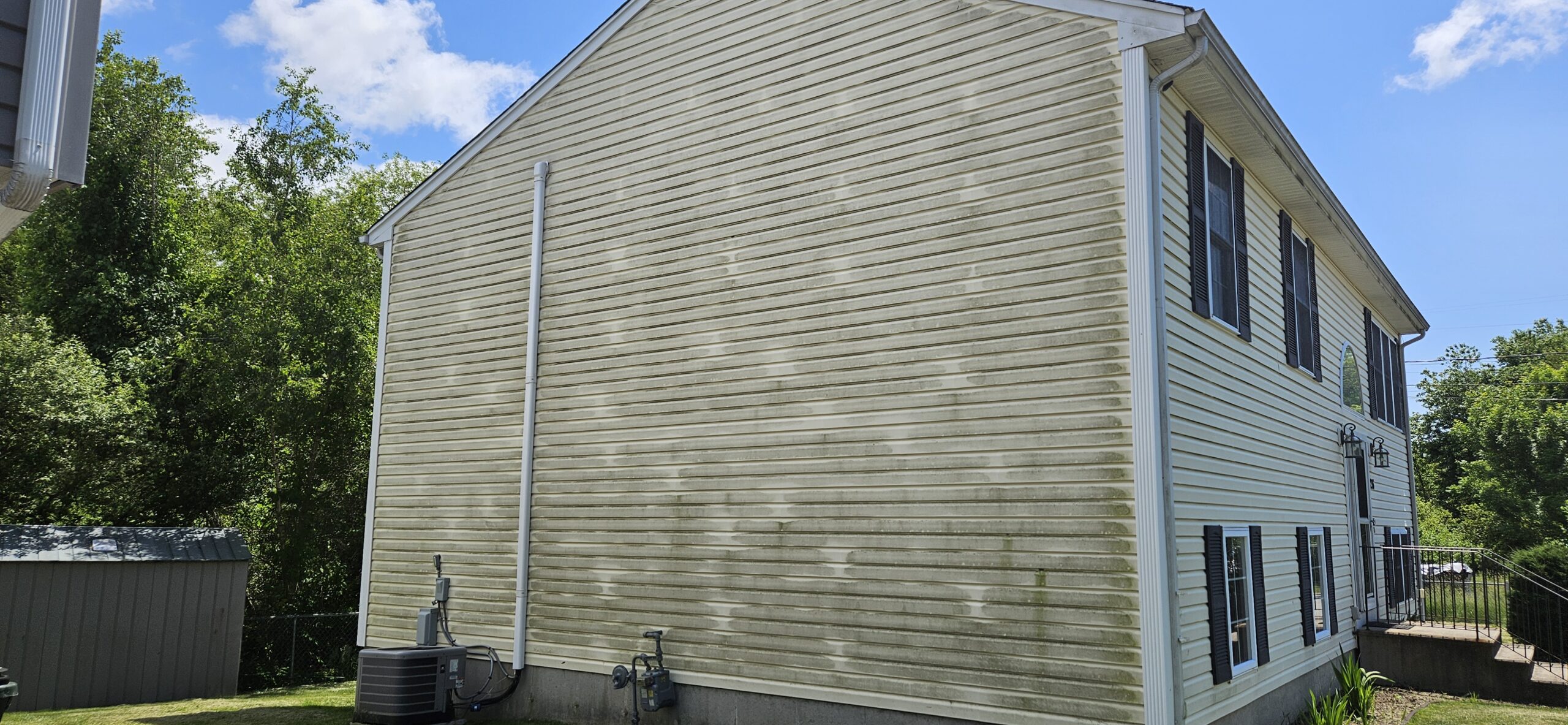 Almeidas Image Power washing